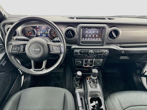 Used 2021 Jeep Wrangler Unlimited Sport AWD/4WD image 14