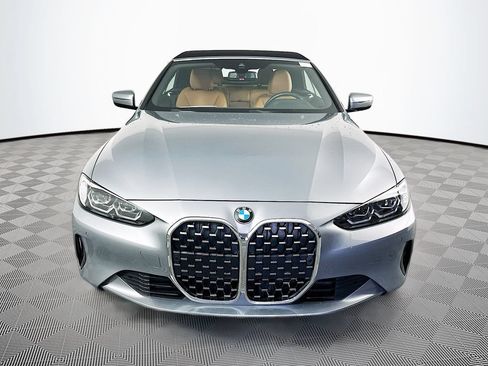 Certified 2023 BMW 430i xDrive Convertible w/ Premium Package AWD/4WD image 4