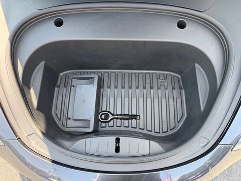 Used 2023 Tesla Model 3 Long Range AWD/4WD image 6