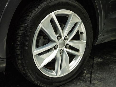 Used 2016 Audi Q3 2.0T Premium Plus w/ Technology Package AWD/4WD image 3