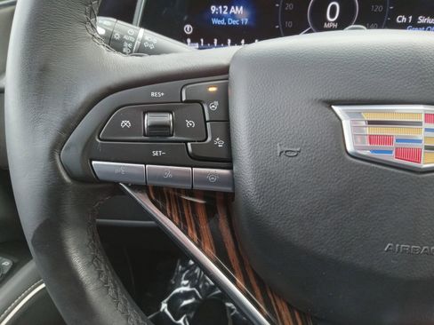 Certified 2024 Cadillac Escalade Premium Luxury image 21