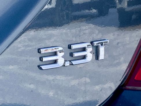 Used 2017 Genesis G90 3.3T Premium image 20