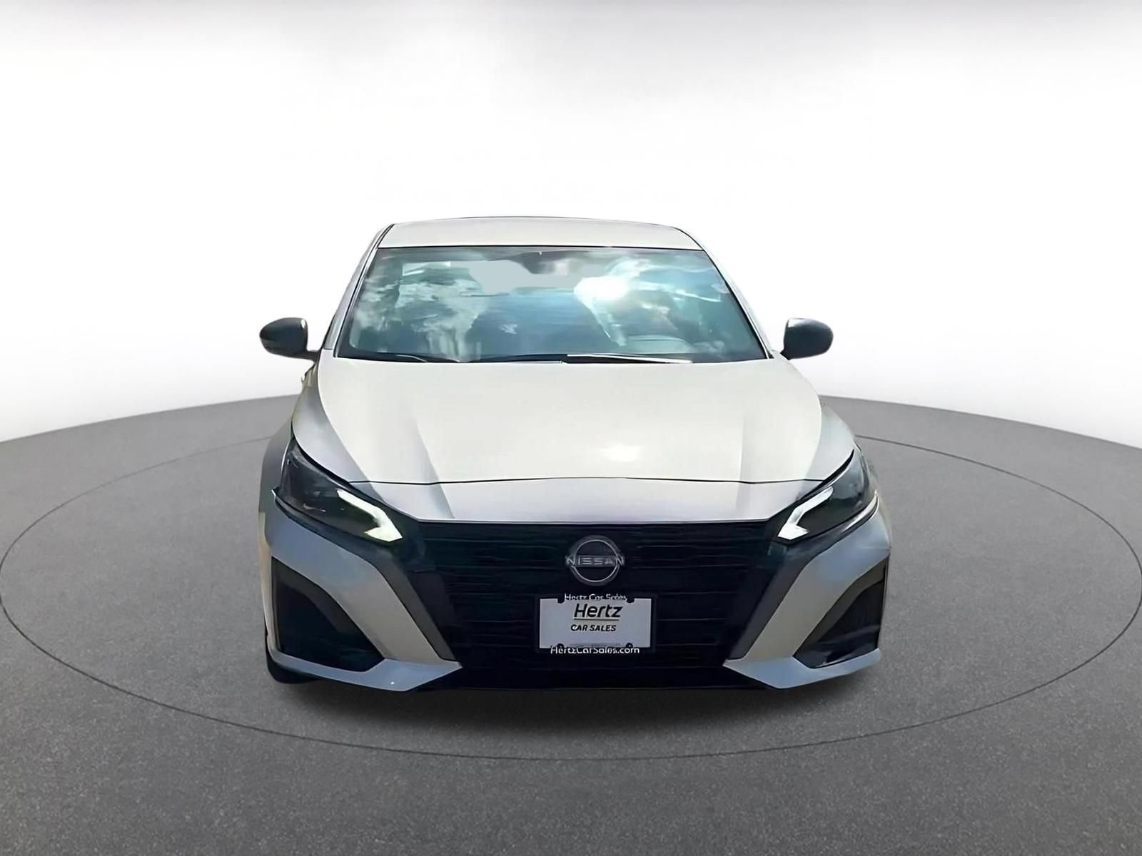 Used 2026 Nissan Altima 2.5 SV FWD image 4