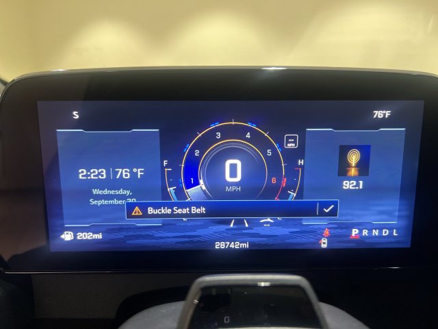 Certified 2025 Chevrolet Traverse RS w/ LPO, Roadside Safety Package FWD image 11