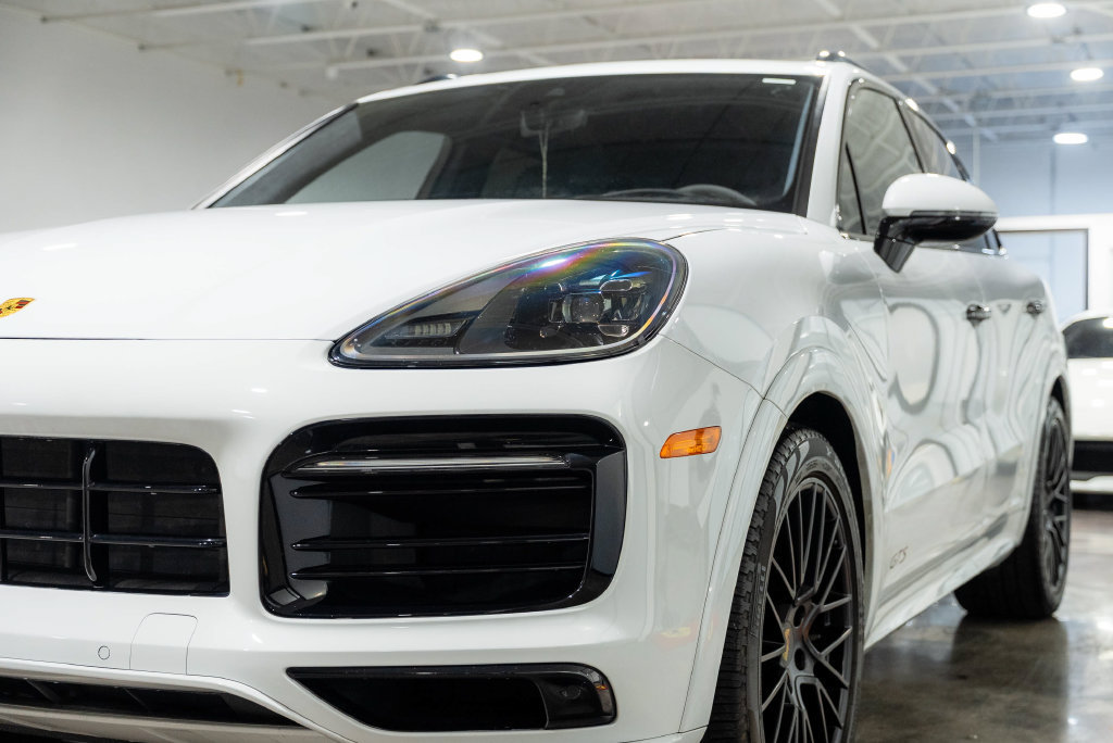 Used 2021 Porsche Cayenne GTS AWD/4WD image 16