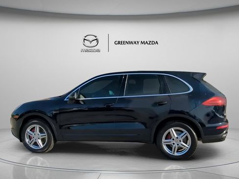 Used 2016 Porsche Cayenne AWD/4WD image 15