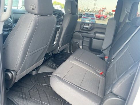 New 2026 Chevrolet Silverado 2500 Custom image 9