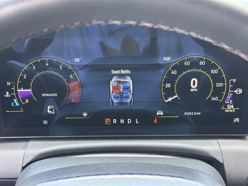 Used 2024 Ford Mustang Coupe RWD image 29