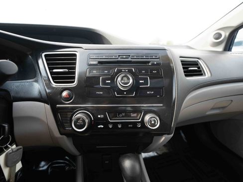Used 2013 Honda Civic EX image 17