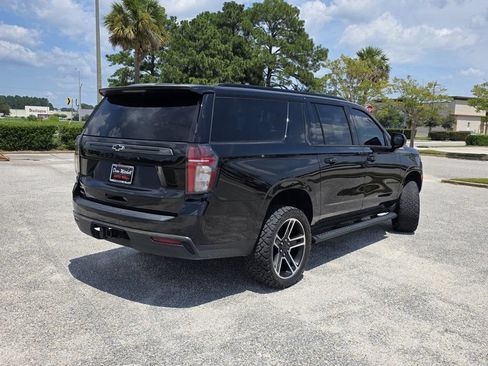 Used 2021 Chevrolet Suburban Z71 AWD/4WD image 5