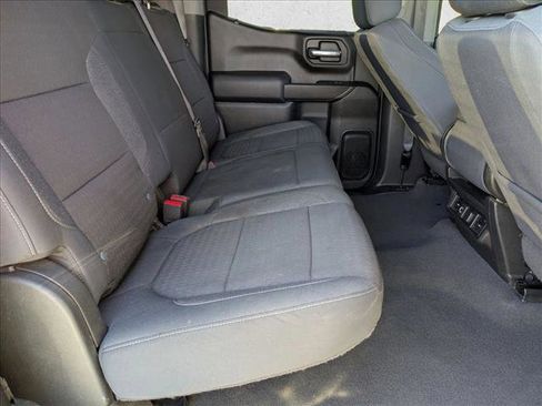 Used 2021 Chevrolet Silverado 1500 LT image 19