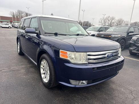 Used 2011 Ford Flex SEL w/ Rapid Spec Order Code image 6