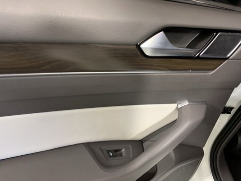 Used 2019 Volkswagen Arteon SEL image 31