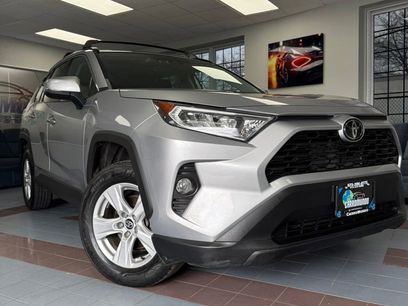 Used 2020 Toyota RAV4 XLE w/ Convenience Package