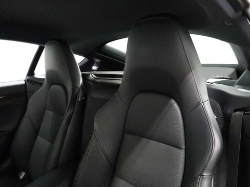 Certified 2018 Porsche 718 Cayman S RWD image 19