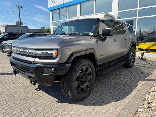 Certified 2026 GMC Hummer EV 3X w/ Carbon Fiber Edition Package AWD/4WD image 3