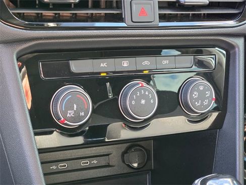 Used 2023 Volkswagen Taos S image 30