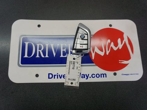 Used 2024 BMW X3 sDrive30i w/ Convenience Package w/ZPA RWD image 17