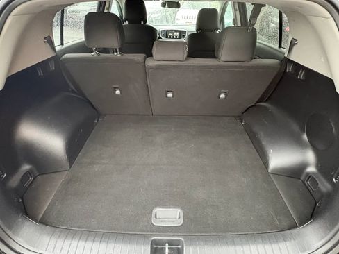 Used 2021 Kia Sportage LX w/ LX AWD Popular Package image 25