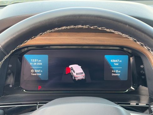 Used 2024 Volkswagen Atlas SE image 21