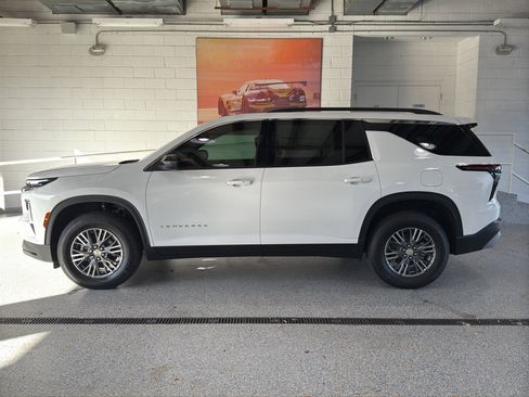 New 2026 Chevrolet Traverse LT image 33