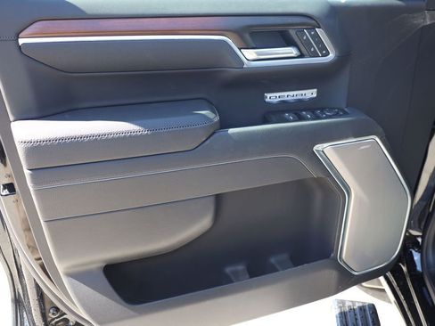 New 2026 GMC Sierra 1500 Denali AWD/4WD image 10