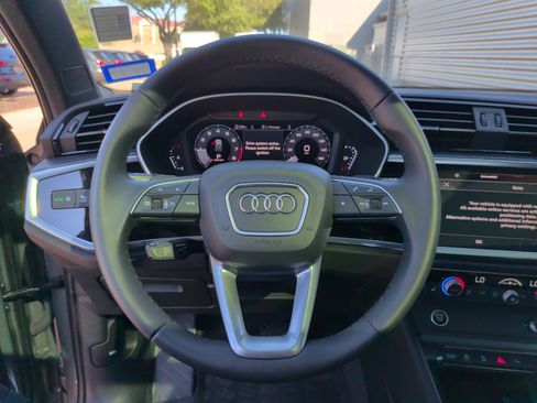 Used 2025 Audi Q3 2.0T Premium AWD/4WD image 16