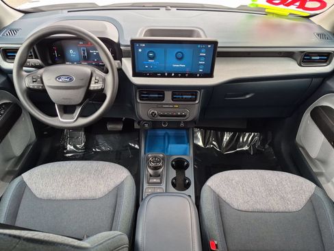 Used 2025 Ford Maverick XLT w/ Equipment Group 302A AWD/4WD image 23