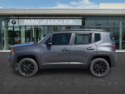 Used 2023 Jeep Renegade Altitude AWD/4WD image 4