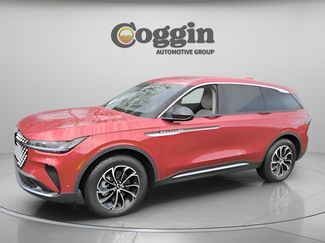 Used 2024 Lincoln Nautilus Premier video 1