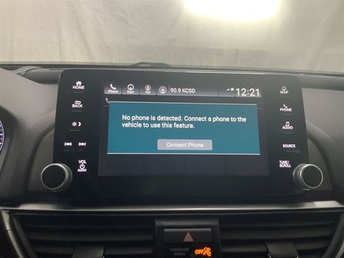 Used 2019 Honda Accord Touring image 34