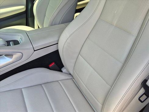 Certified 2025 Mercedes-Benz GLS 450 4MATIC image 15