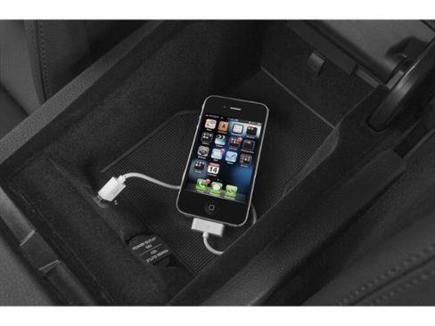 Used 2015 Porsche Panamera GTS AWD/4WD image 16