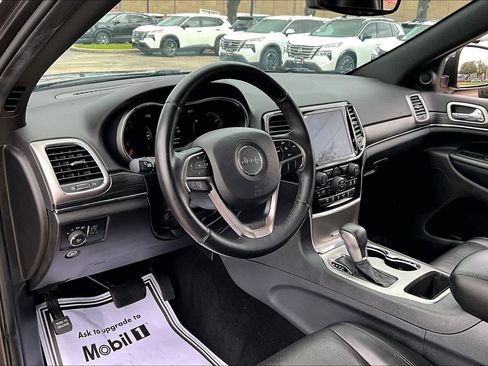 Used 2019 Jeep Grand Cherokee Limited w/ Luxury Group II image 18