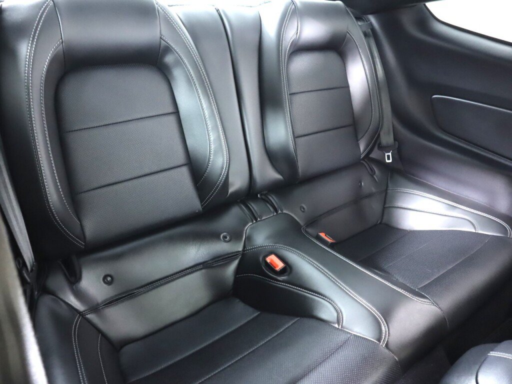 Used 2020 Ford Mustang GT Premium w/ GT Performance Package RWD image 34