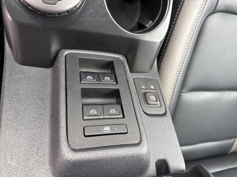 Used 2025 Ford Bronco Outer Banks w/ Sasquatch Package image 27