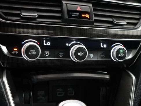 Used 2022 Honda Accord Sport image 26