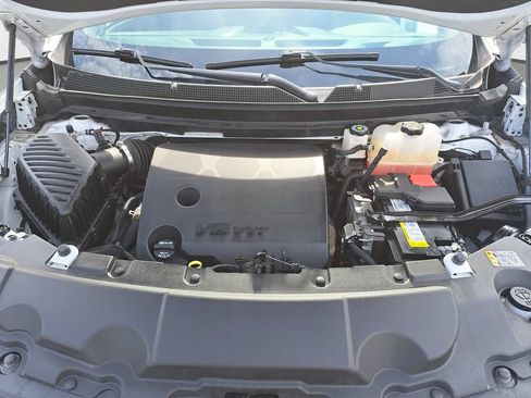 Used 2023 Chevrolet Traverse LT AWD/4WD image 31