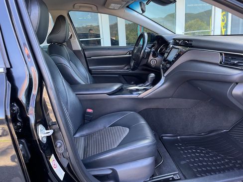 Used 2019 Toyota Camry SE image 20