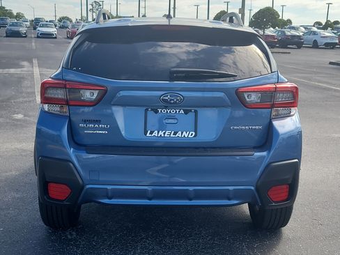 Used 2022 Subaru Crosstrek 2.0i image 6
