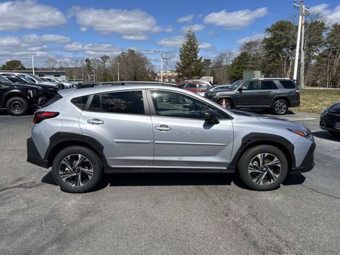 Used 2025 Subaru Crosstrek 2.5i Premium AWD/4WD image 2