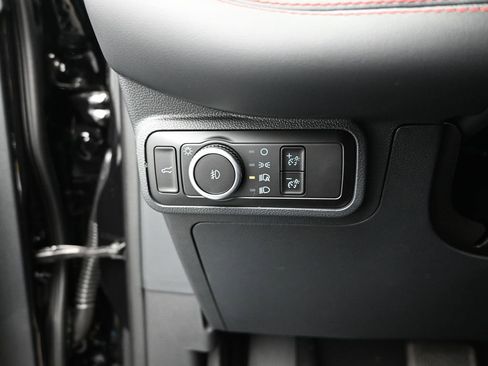 New 2026 Ford Explorer ST-Line w/ ST-Line Street Pack image 12