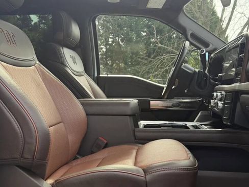 Used 2024 Ford F250 King Ranch w/ Chrome Package image 31