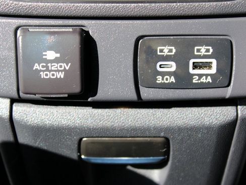 Used 2025 Subaru Ascent Bronze Edition w/ Onyx Package image 26