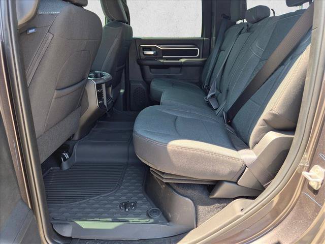New 2026 RAM 3500 Big Horn AWD/4WD image 17