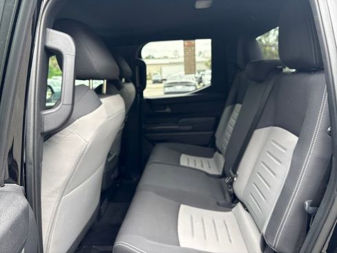Used 2024 Toyota Tacoma TRD Sport AWD/4WD image 24