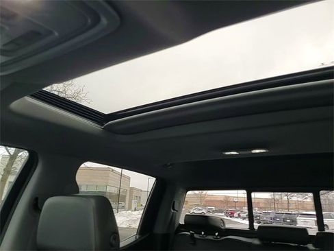 Certified 2021 GMC Sierra 1500 SLT w/ SLT Premium Plus Package image 19