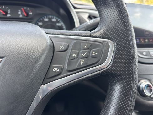 Used 2023 Chevrolet Malibu LT image 22