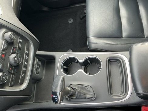 Used 2020 Dodge Durango SXT image 18