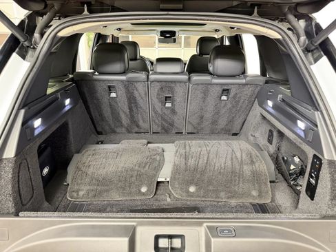 Used 2022 Land Rover Range Rover SE AWD/4WD image 40